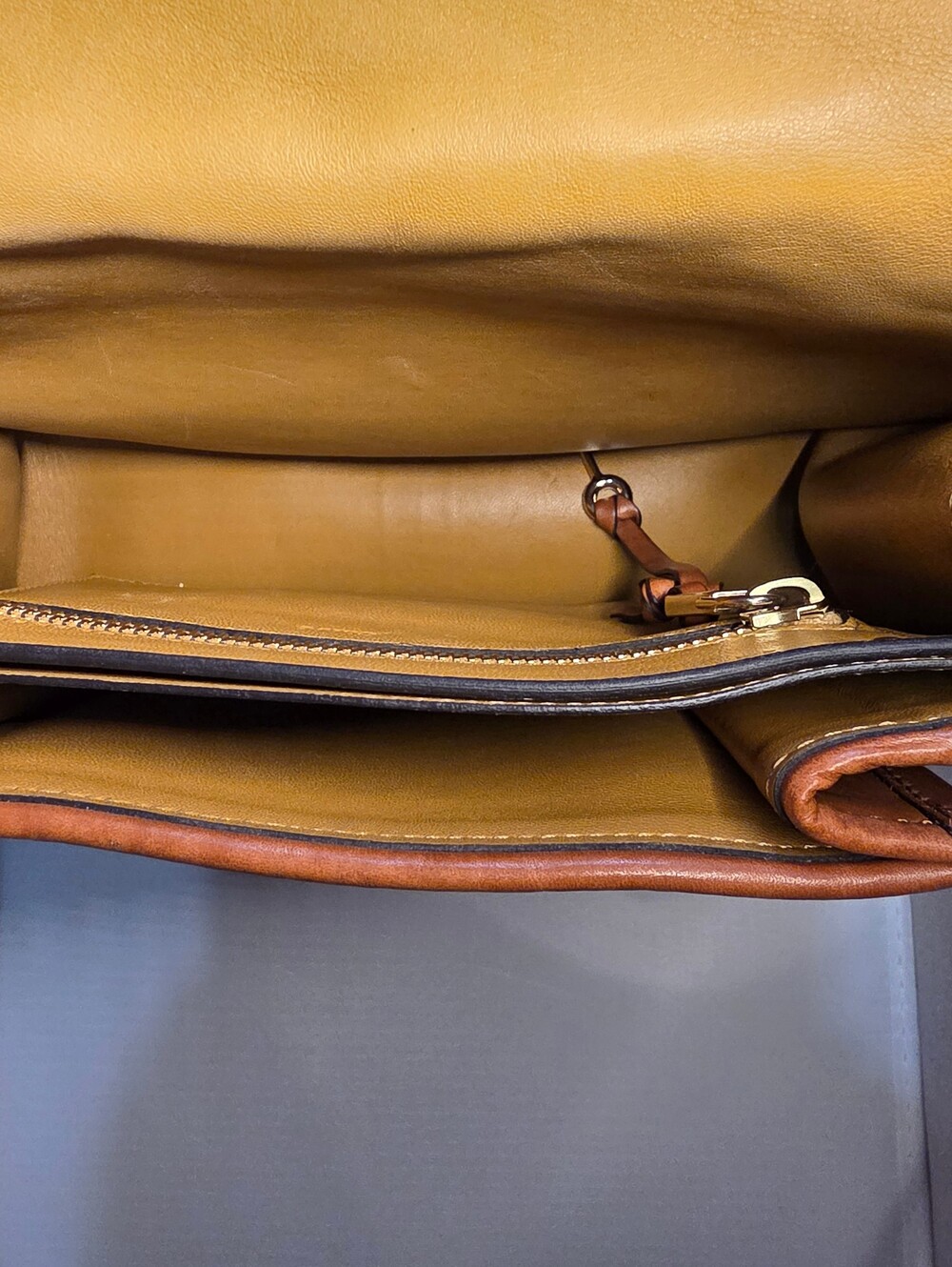Vintage Chloé Woven Shoulder Bag with Leather Trim (And Hardware Film!) - Picture 6 of 16